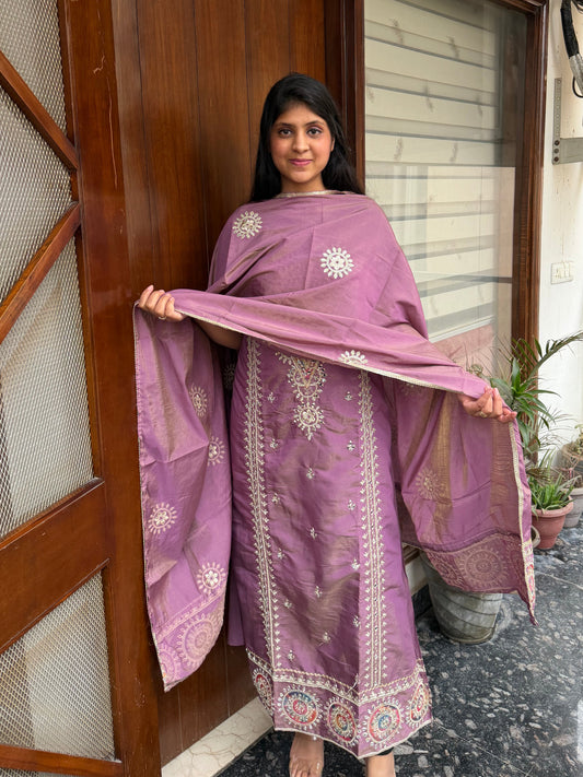 Designer 3 piece suit set with hand and mirror work