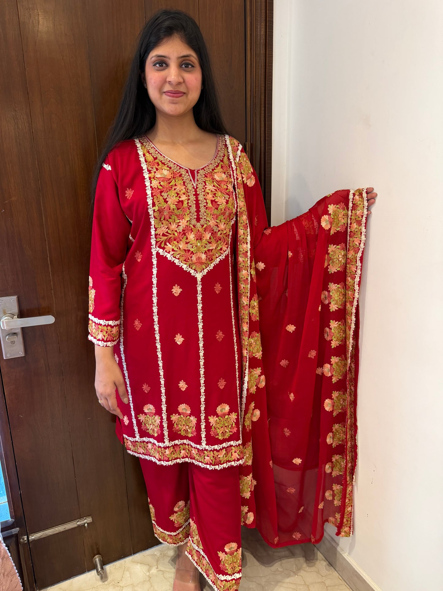 Designer Aari Embroidered Suit Set for Women – 3 Piece Kurta, Pant & Dupatta
