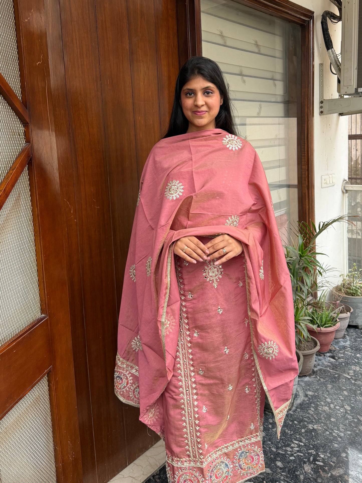 Designer 3 piece suit set with hand and mirror work