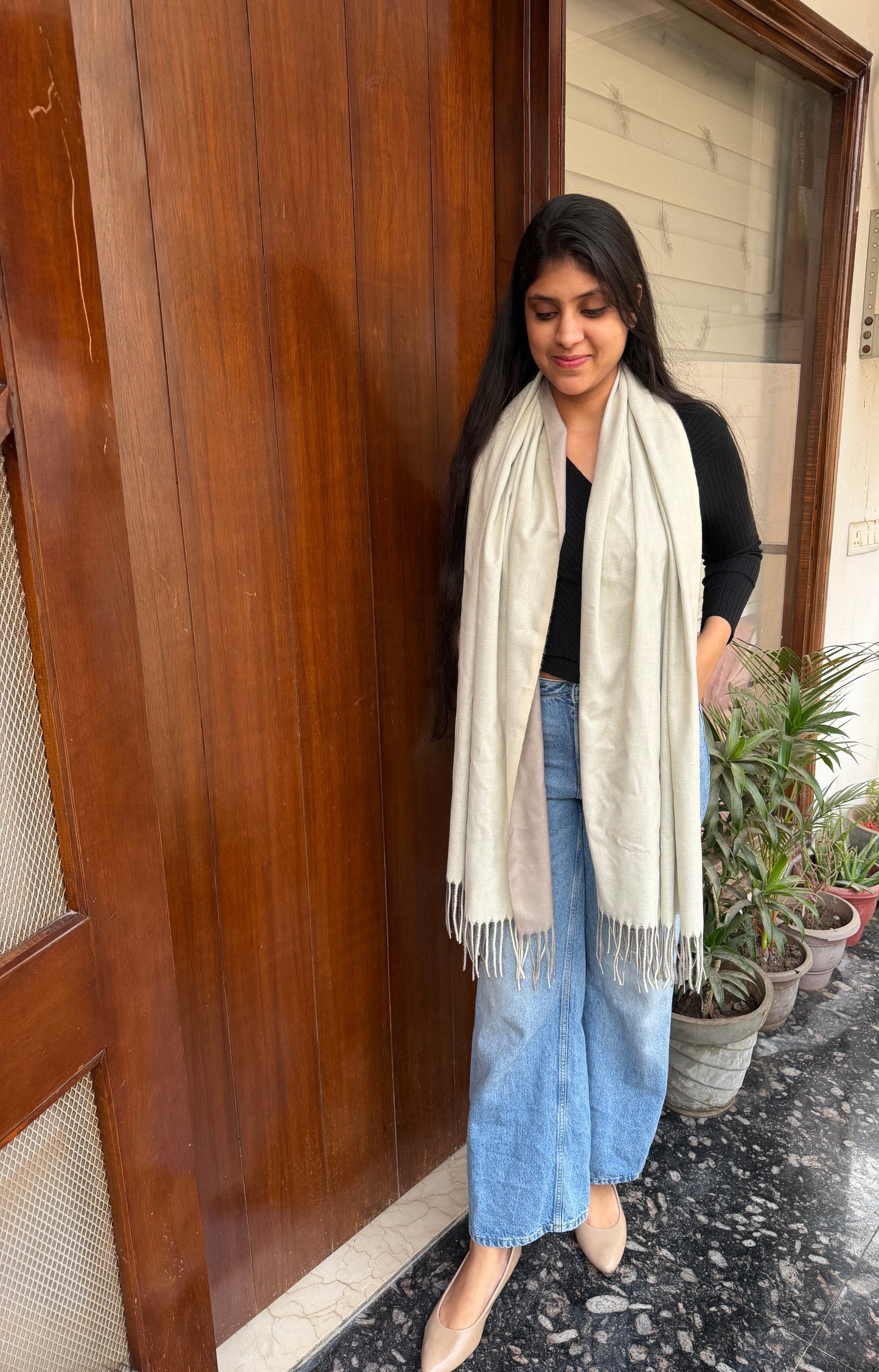 Reversible purewool stole