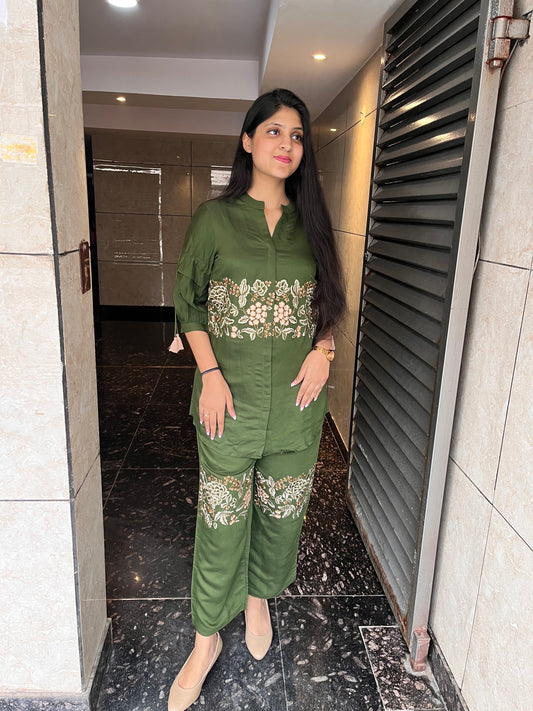 Hand embroidered coord set for women